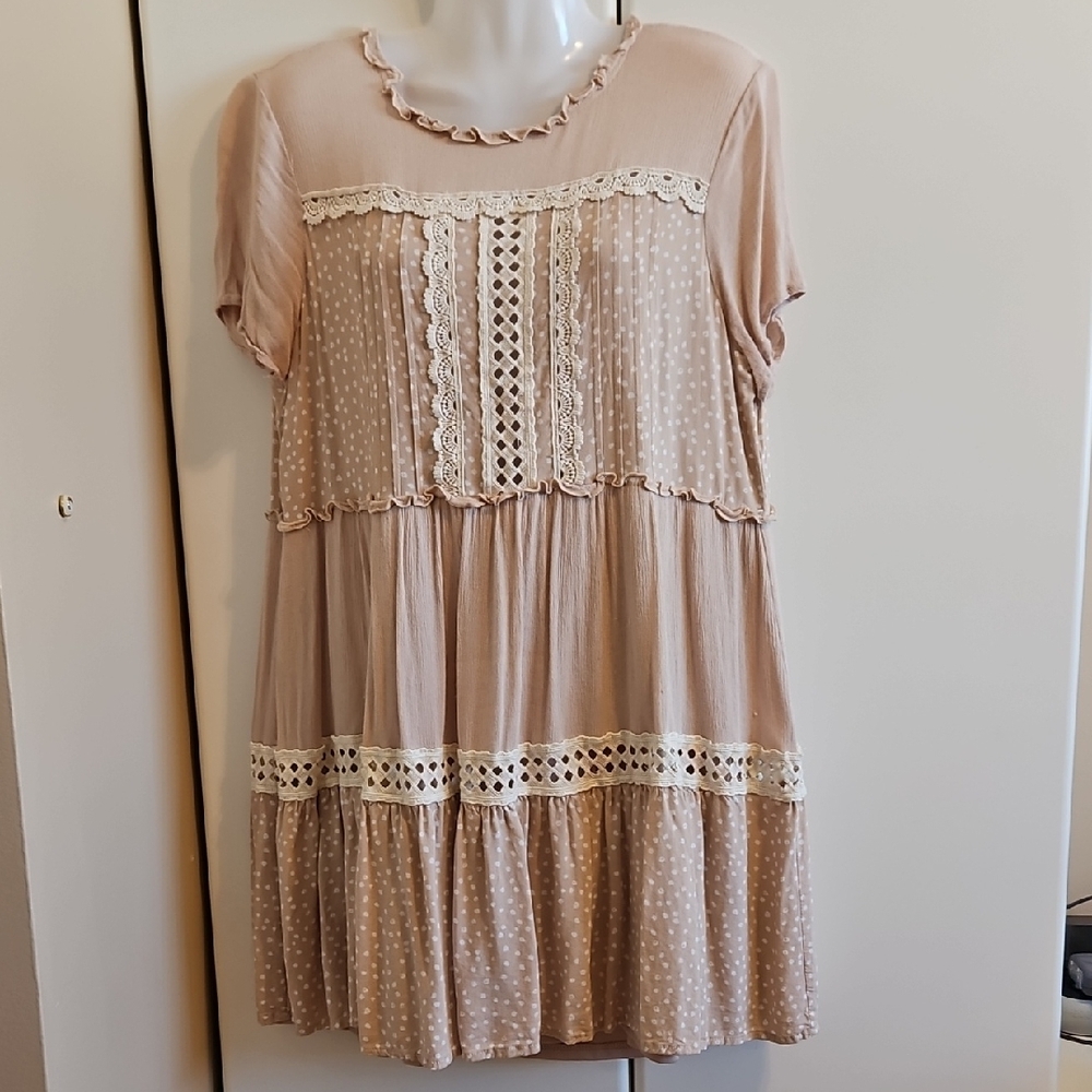 Entro Boho Lace Tiered Tunic Dress in Blush
